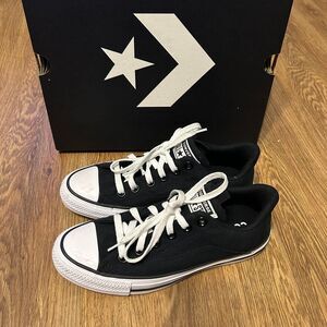 Converse Chuck Taylor all star black lace up shoes sneakers women’s 7 new